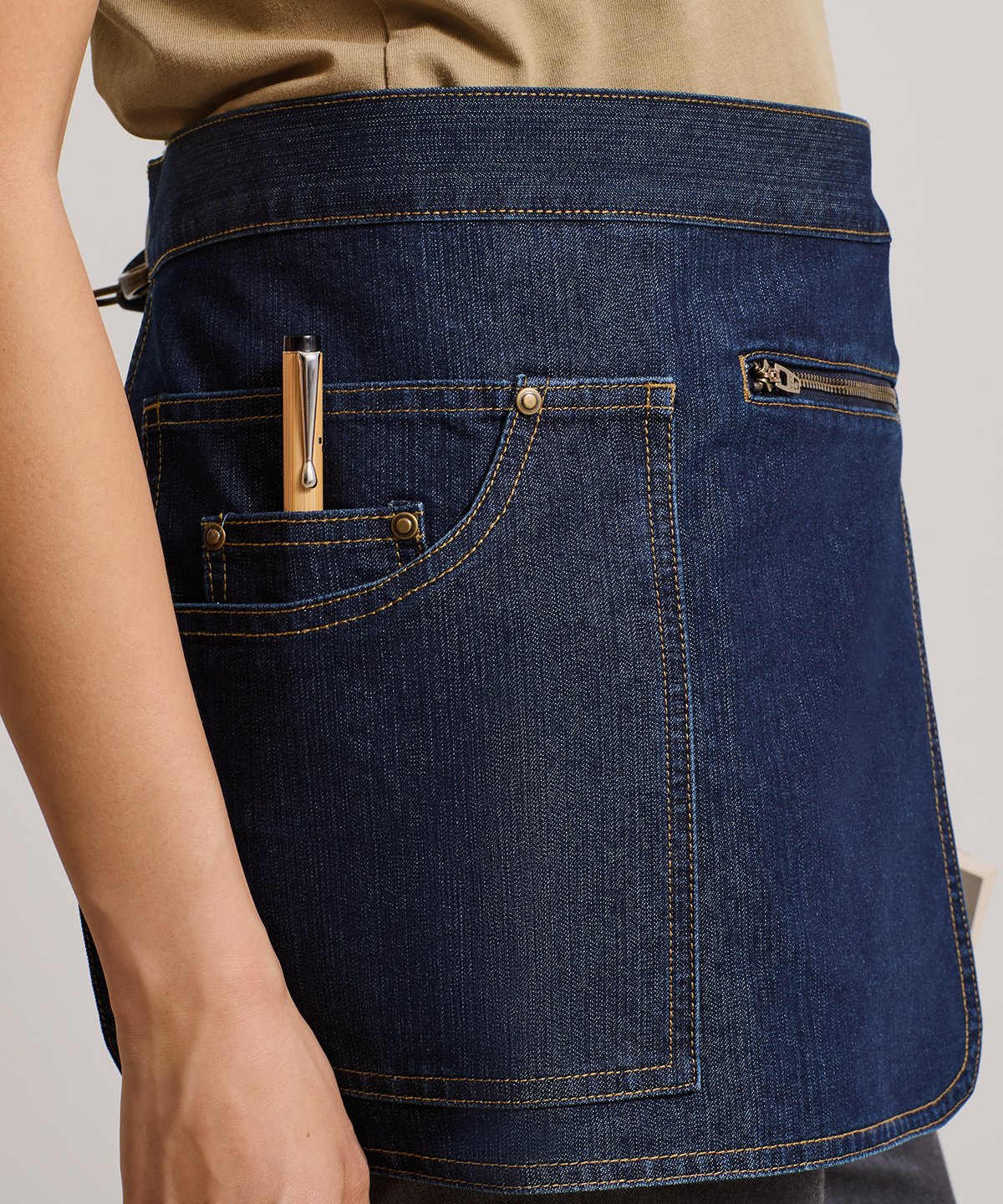 PROMOBEEMetro Utility essu alk 14,34€ alv 0%