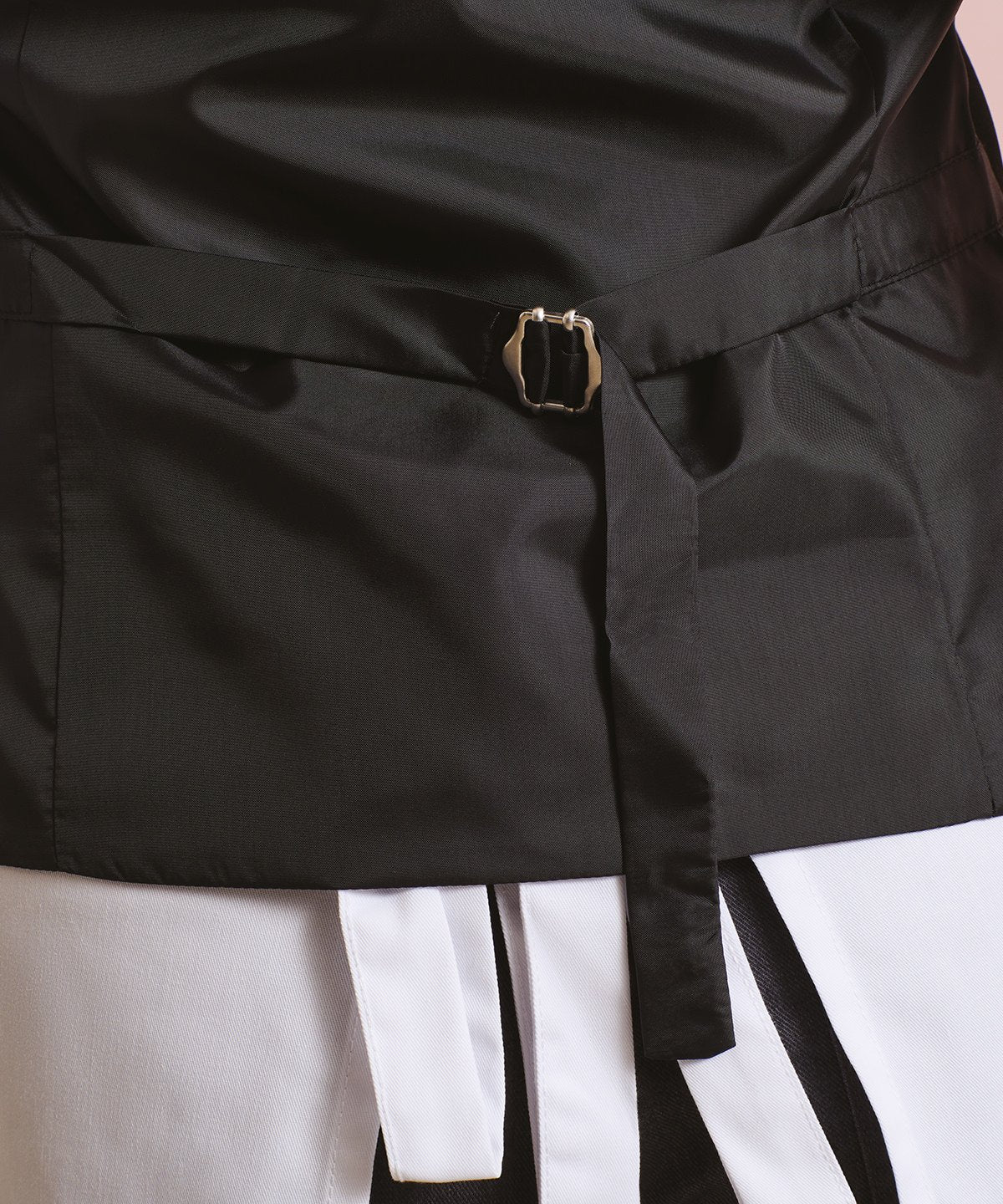 PROMOBEE Naisten liivi alk 28,4€ alv 0%