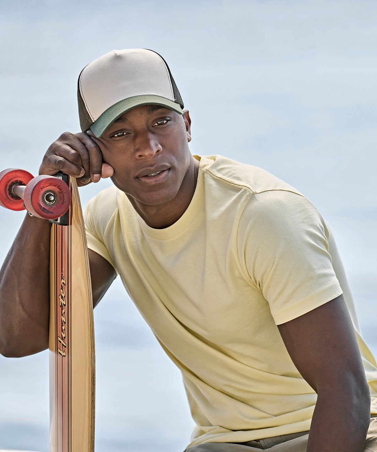 PROMOBEE Unisex Urban luxury T-Paita alk 9€ alv 0%